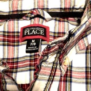 Children’s place Boy’s shirt size M.